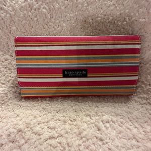 Kate Spade trifold wallet